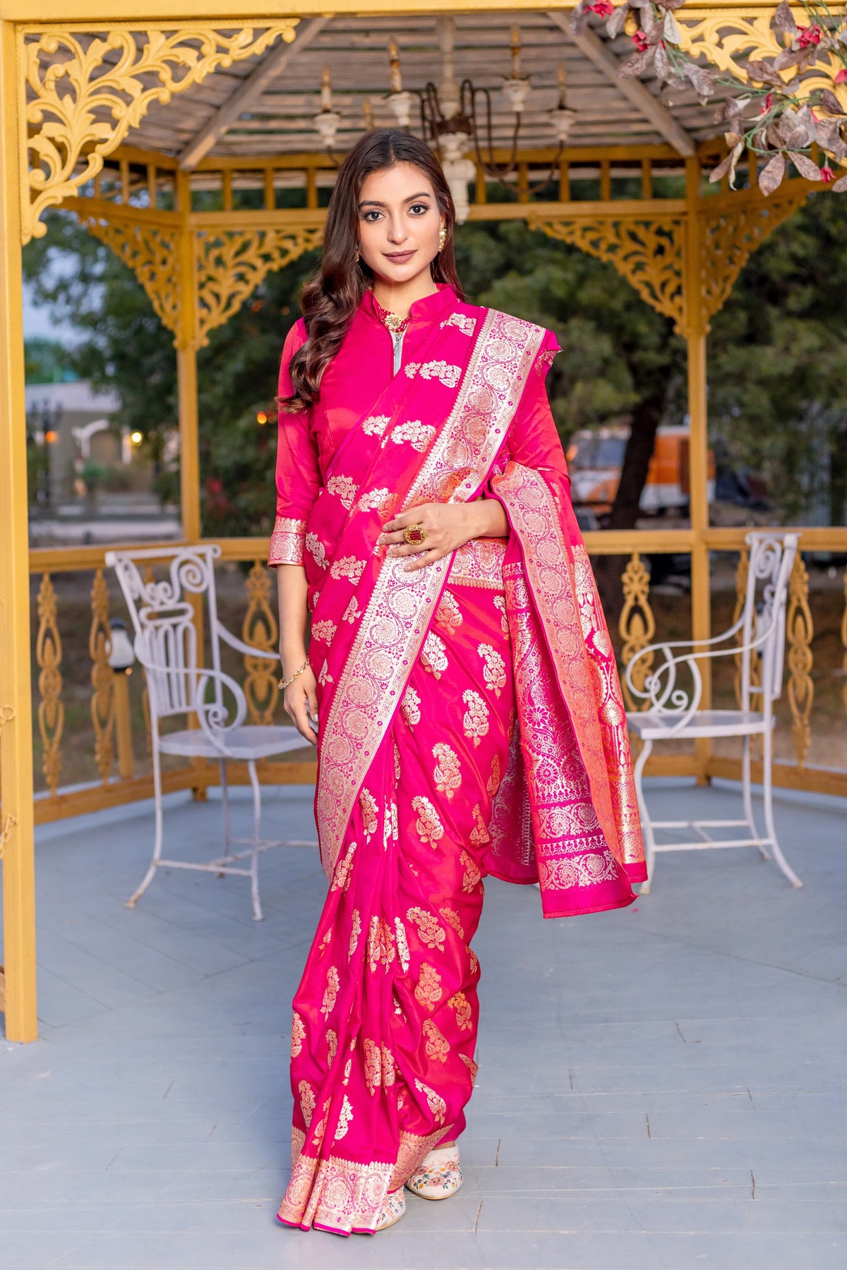 Peaceful Banarasi Silk Pink Color Saree