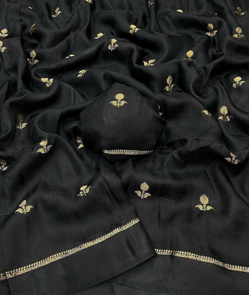 Viscose Khadi Silk Saree with Jacquard Leaf Design