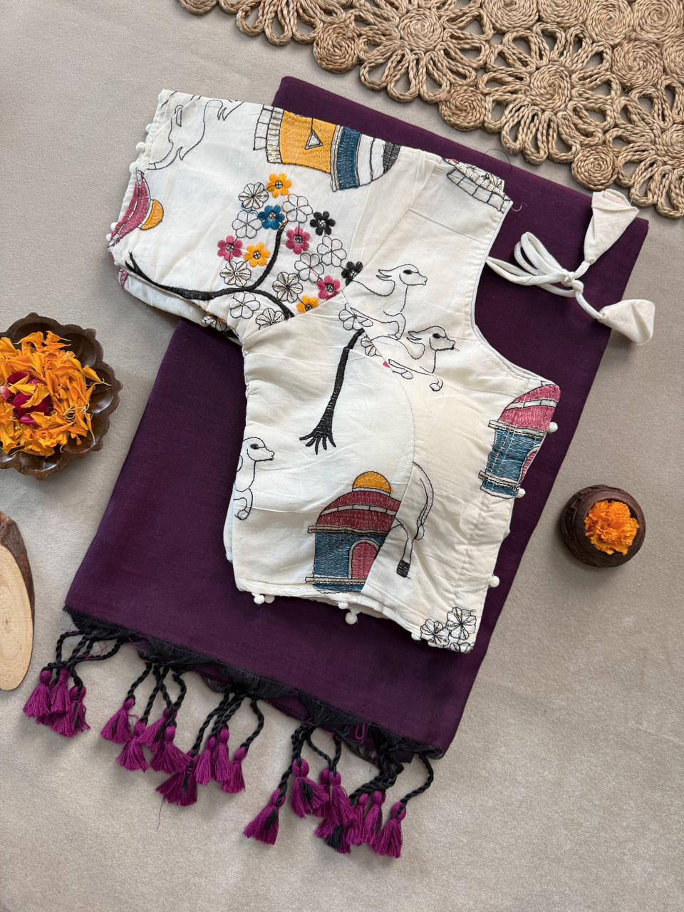 Traditional Cotton Weave Saree With Blouse