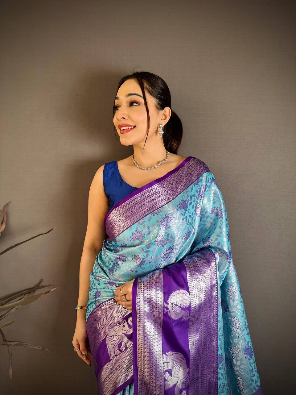 Pure Kanjivaram Silk Saree with Silver Zari Pallu
