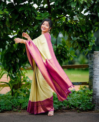 Fashionable Perrot Color Jacquard Silk Saree