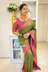 Fashionable Green Color Jacquard Silk Saree