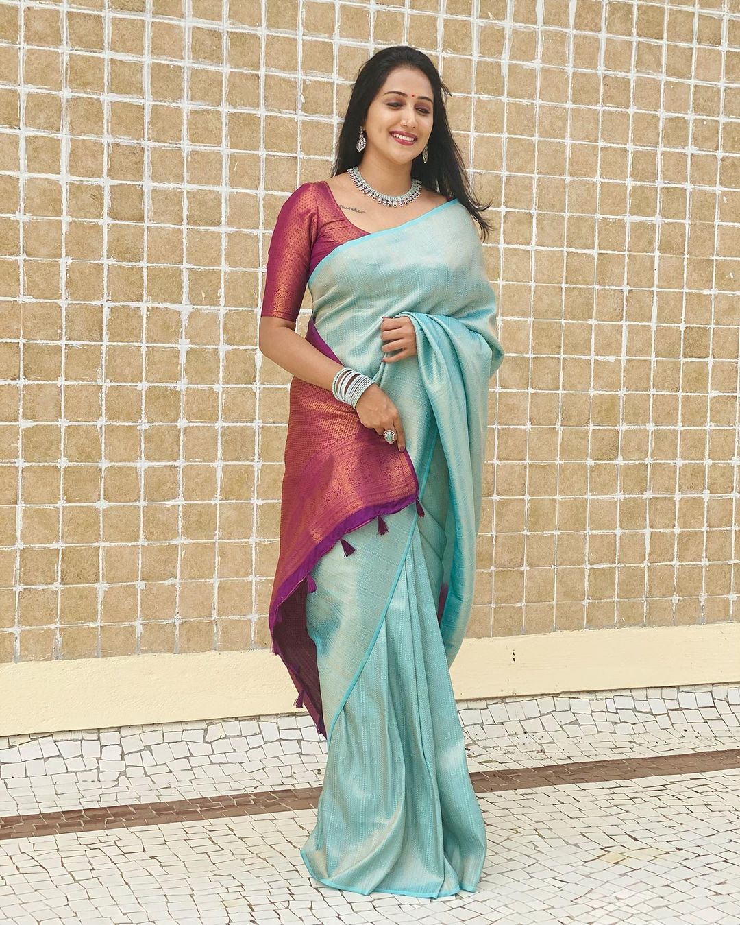 Blissful Zari Weaving Firoz Color Silk Saree