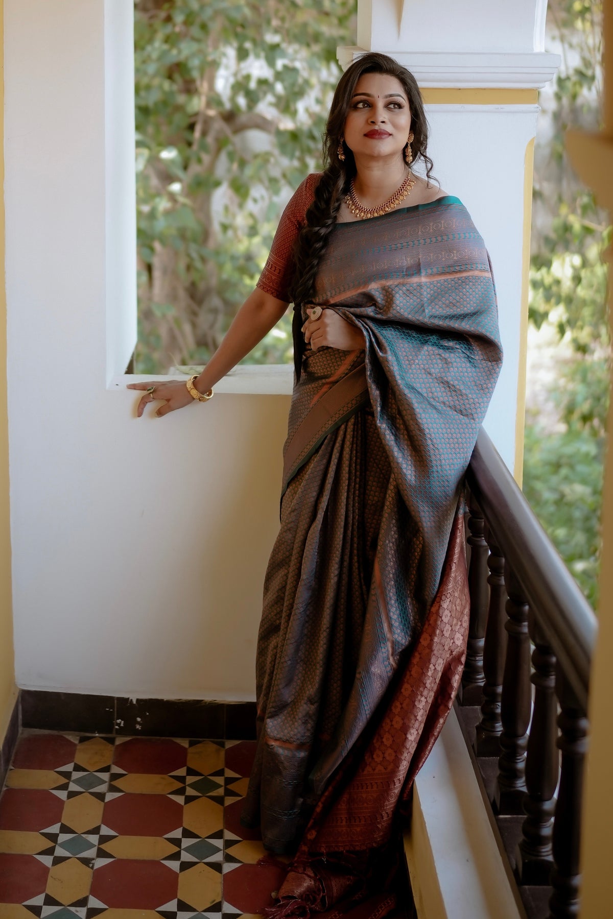 Awesome Zari Weaving Grey Color Silk Saree