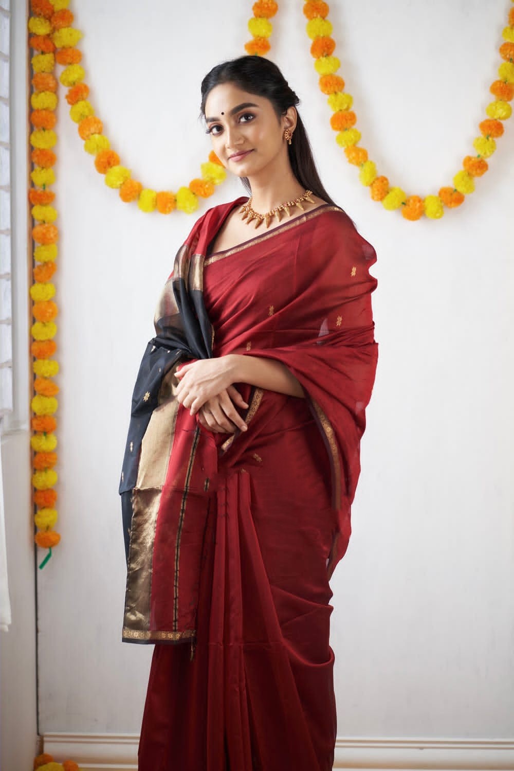 Exotic Jaquard Red Color Silk Saree