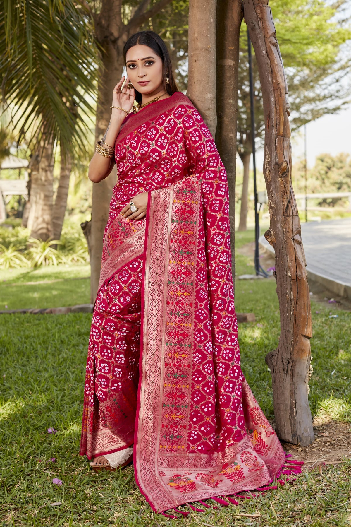 Glorious Bandhej Silk Pink Color Saree