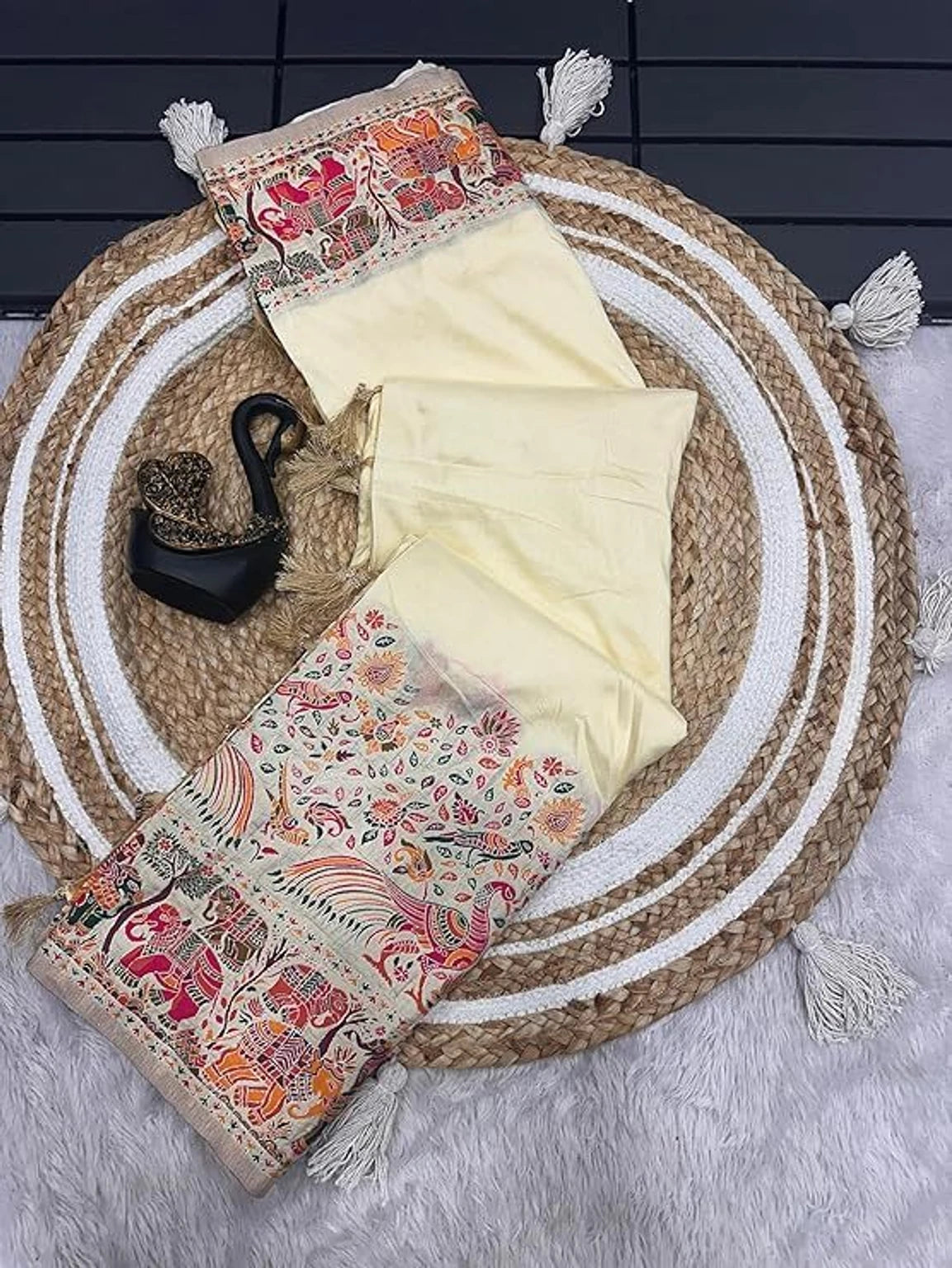 Beige Pashmina Saree With Embrocation Blouse Piece