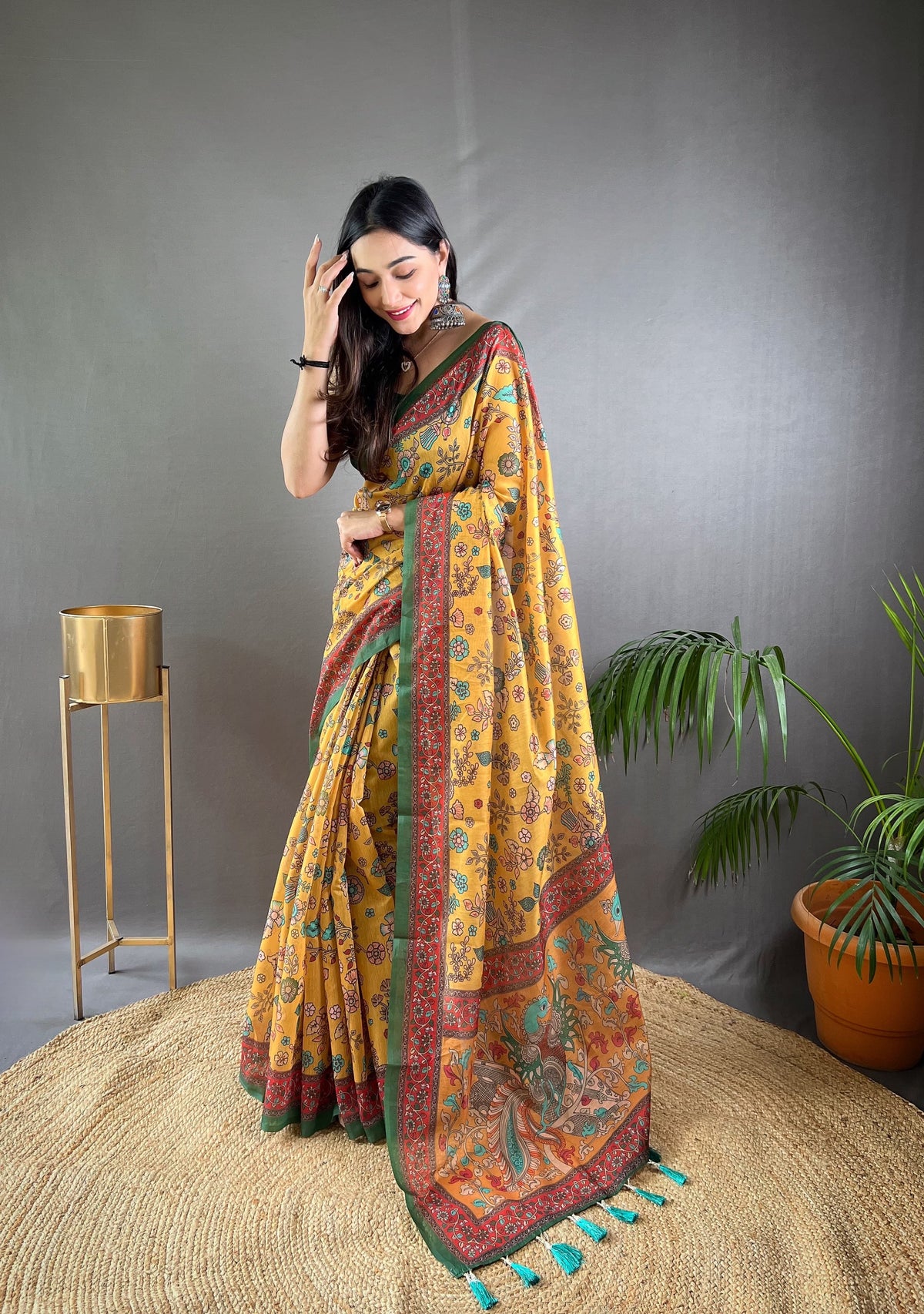 Preferable Cotton Kalamkari Prints Yellow Color Saree