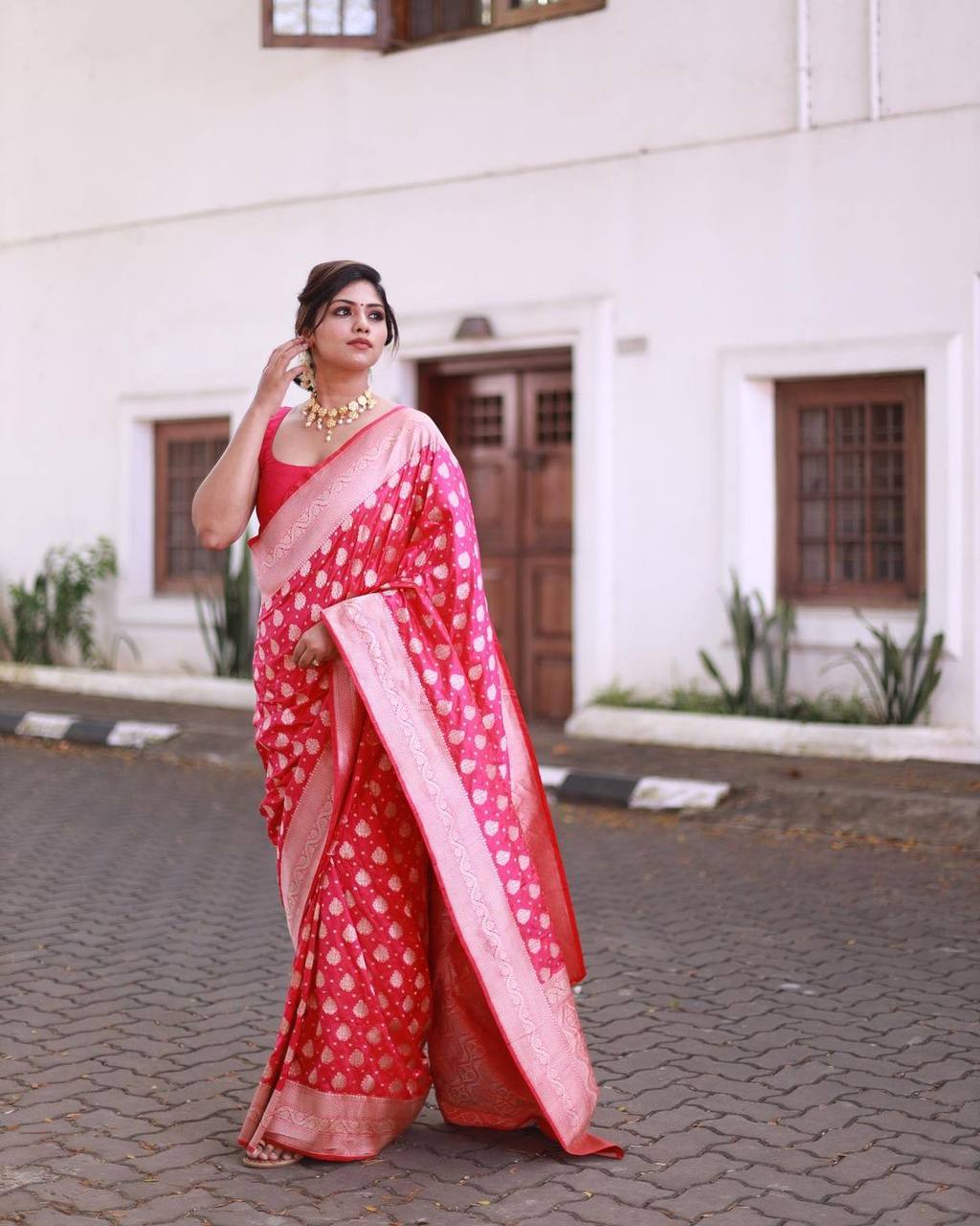 Presenting Jacquard Red Color Silk Saree