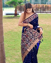 Daisy Jaquard Navy Blue Color Silk Saree