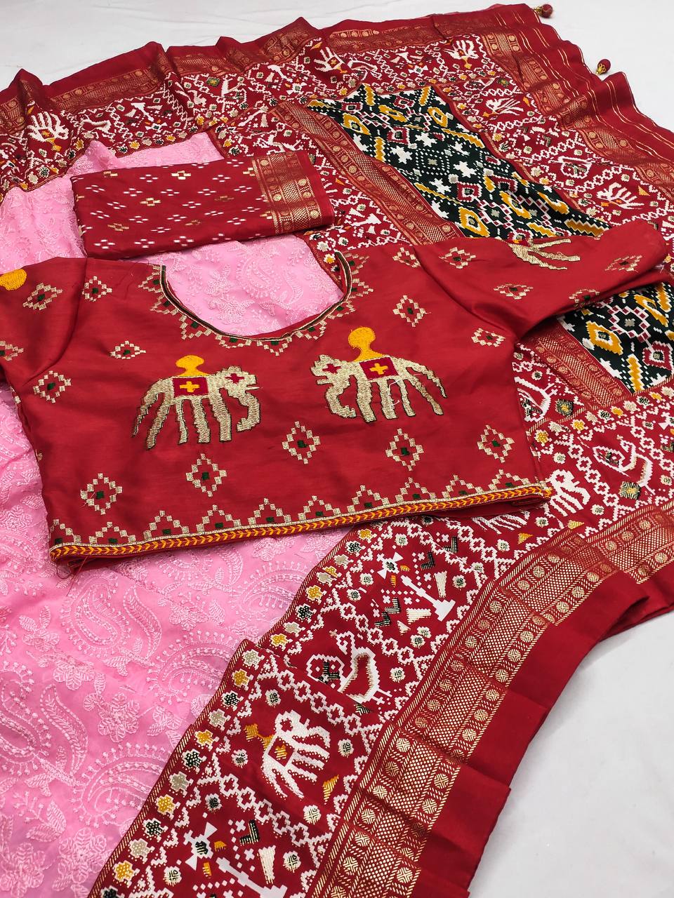 Exclusive Lucknowi Embroidered Work Pink Color Saree