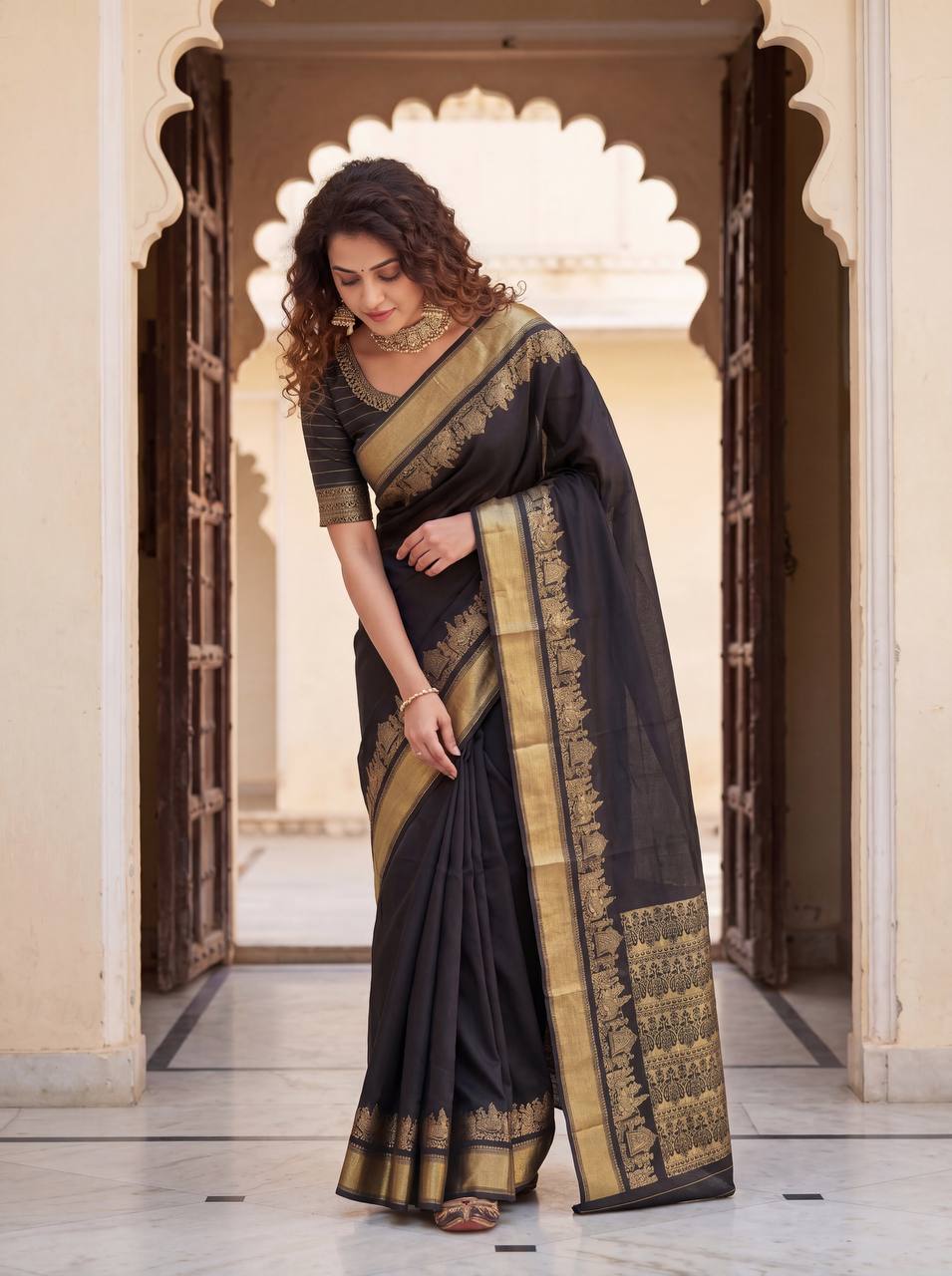 Lightweight Organic Banarasi Saree for Wedding Wear