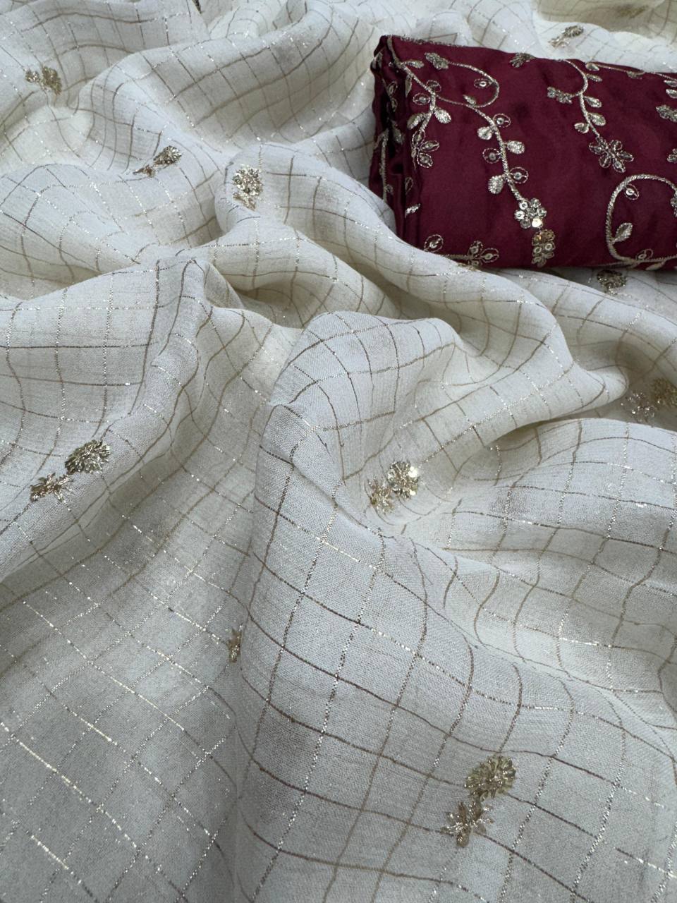 Pure Viscose Georgette Saree with Sequins Butti Work