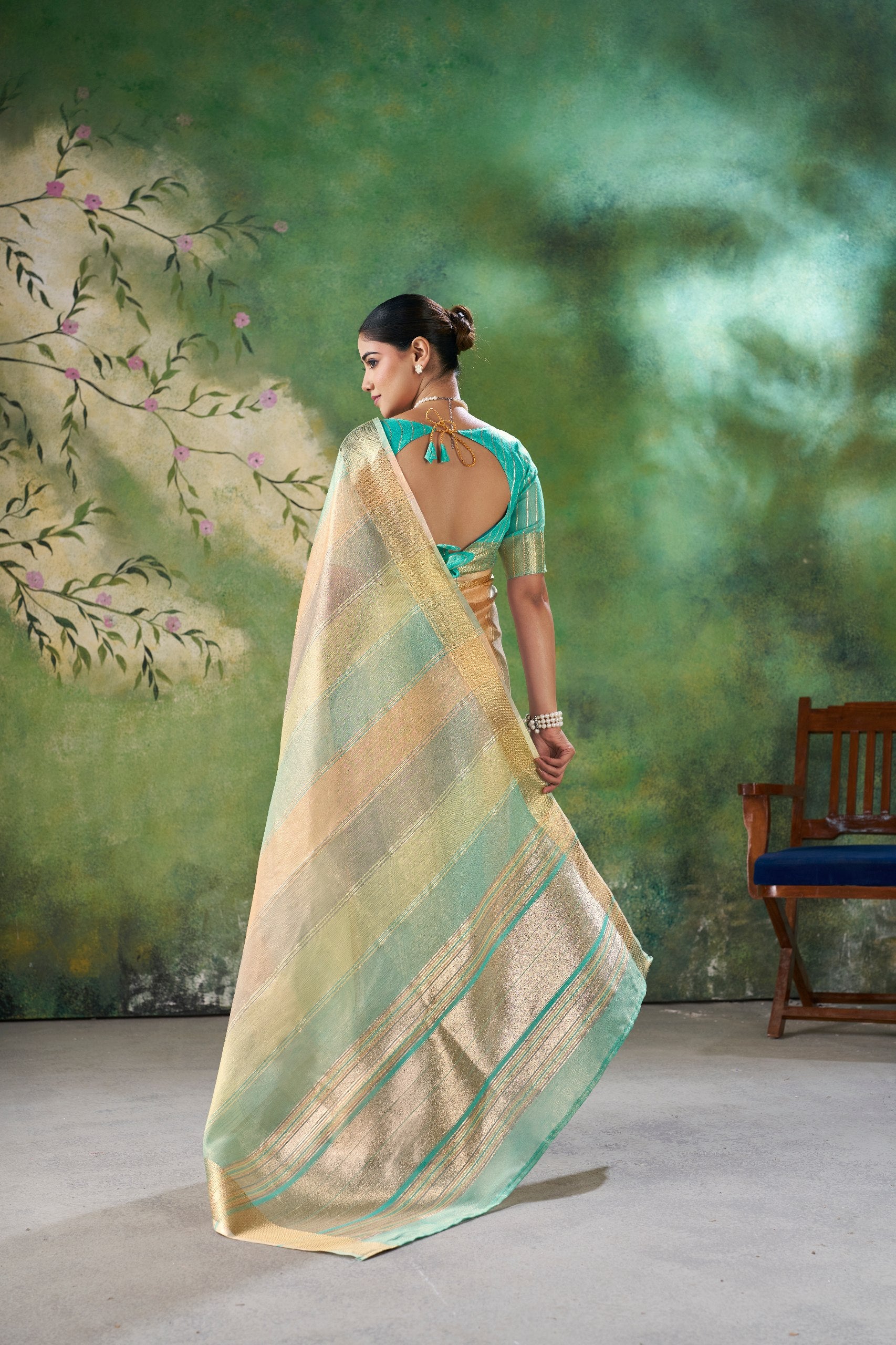 Designer Linen Cotton Silk Saree with Pure Gold Zari